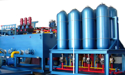 蓄能器组及液压站