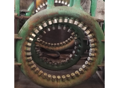 芯棒石墨润滑系统